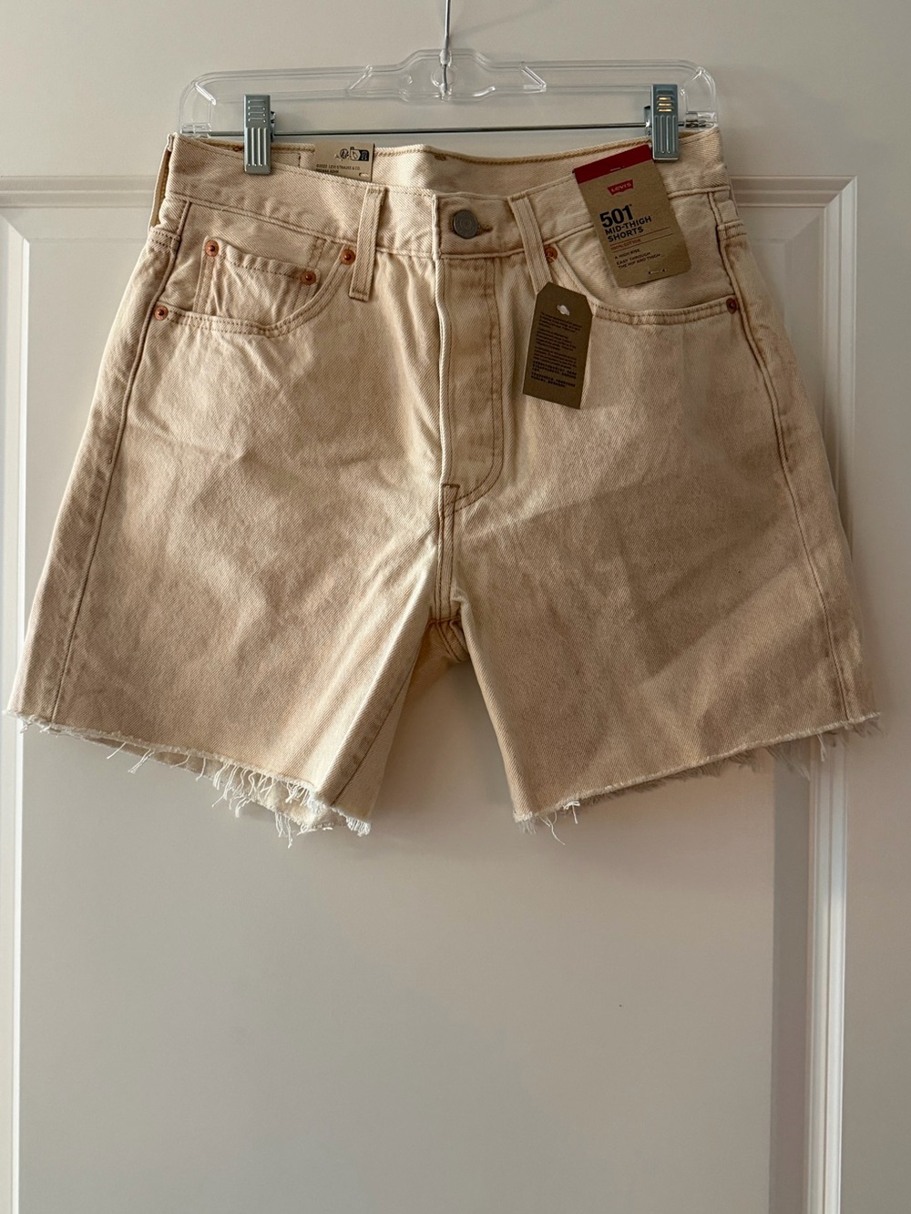 Levi’s 501 Mid-Thigh Shorts